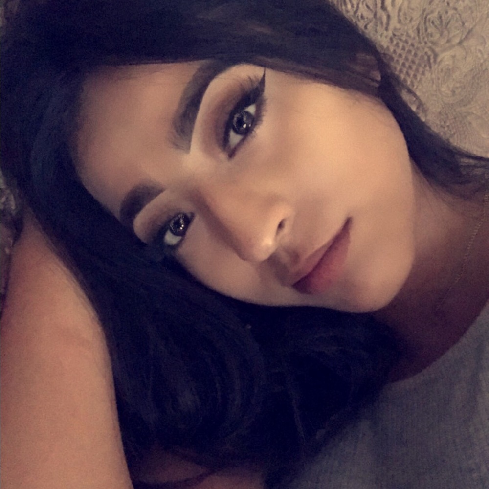 Meet your Posher, Paloma